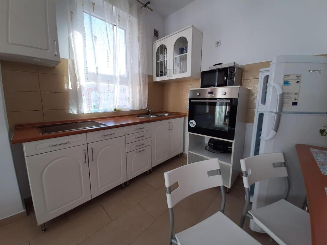 Arad Chic Apartament Uta Esterno foto